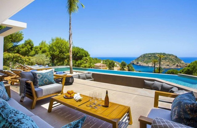El Refugio by Interhome