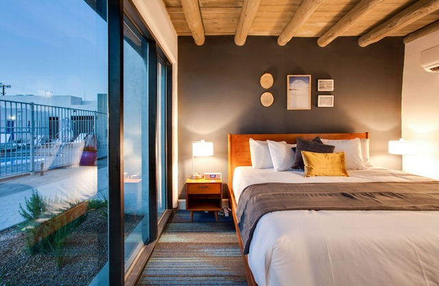 El Vado Motel