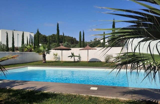 Elaia villas in the Mediterranean - Silvis rental