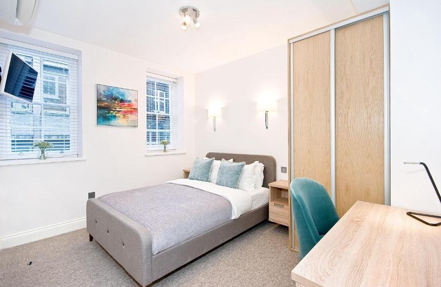 Eldon Chambers Pod 6 by City Living London