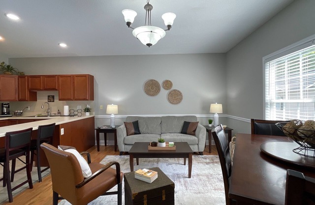 Elegant 2BR | Modern Amenities & Convenient Flair