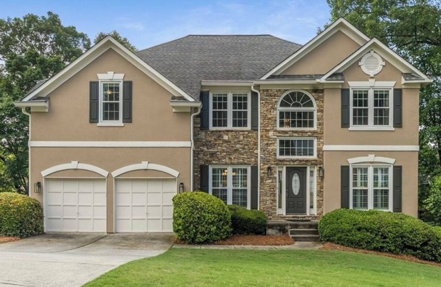Elegant 5BR Executive Home in Peachtree Corners