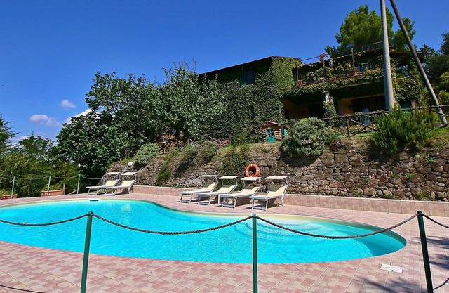 Elegante Wohnung in Torgiano mit Garten