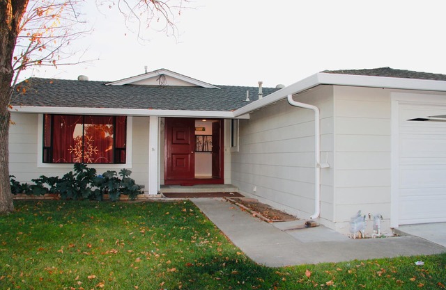 Elegant und gemütlich 3 Bd / 2 Ba Home in der Nähe der Innenstadt von San Jose