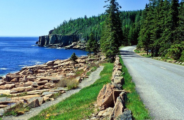 Elegant and spacious recreational vehicle minutes from Acadia National Park