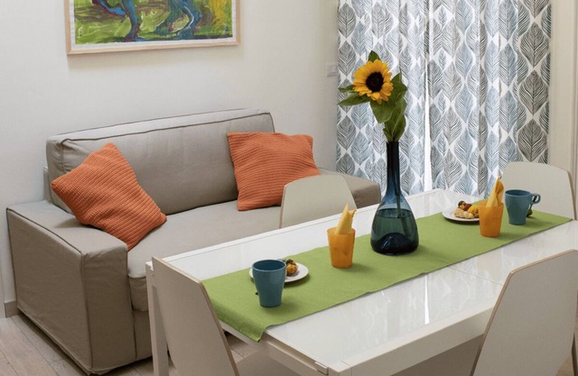 Elegante Wohnung einen Steinwurf vom Meer entfernt