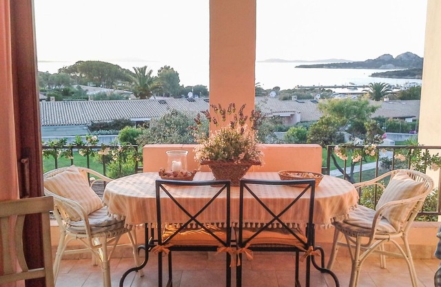 Elegante Wohnung-Herrliche Aussicht-Costa Smeralda-Baja Sardinia-Schwimmbad.