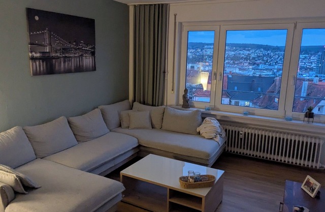 Elegantes Appartement mit Aussicht über die ganze Stadt