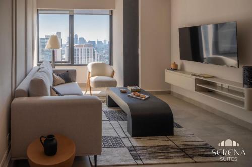 Elegant Condo with Air Conditioning and High End Amenities