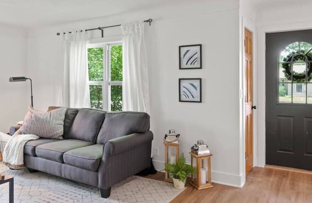 Elegant💜Cozy 4BR/2BA⭐️7 Comfy Beds🛌