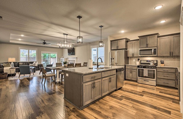 NEW! Elegant Escape: Tour Willamette Wine Country!