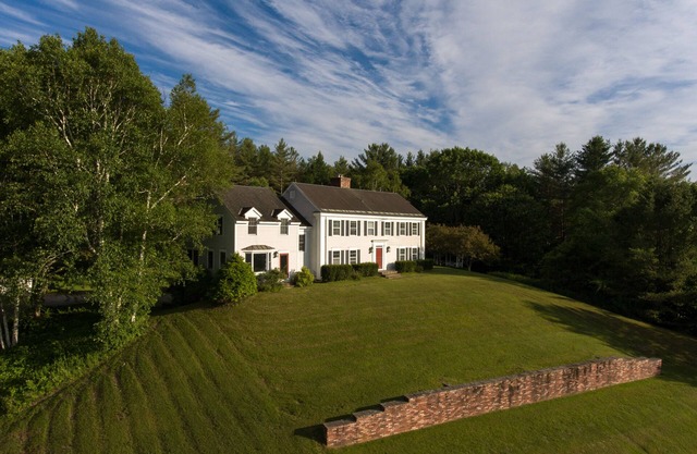 Elegant estate with guest house, majestic views, firepit, fireplaces, grill