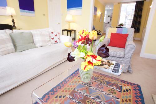 Elegant flat in Pimlico, close to Warwick Square