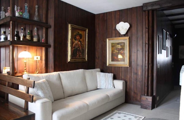 Elegant four-room apartment a stone's throw from the slopes and the center 90m2