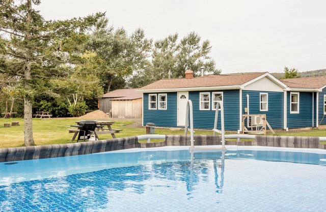 Elegant home away from home - Valley View