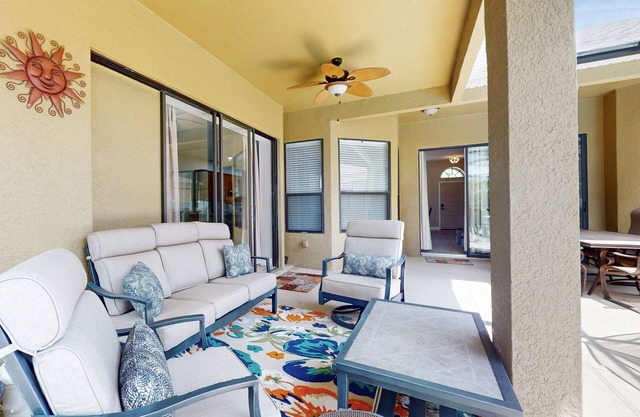 Elegant home with private pool & spa, fenced yard, lanai & themed bedrooms