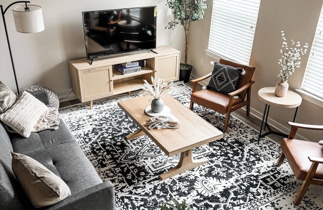 ✨ Elegant & Modern Plymouth Furnished Home Away From Home ✨