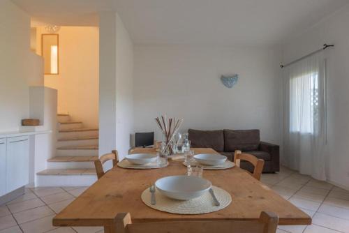 Elegant Residence Ea Bianca 2 Bedroom sleeps 6 plus extra bed available