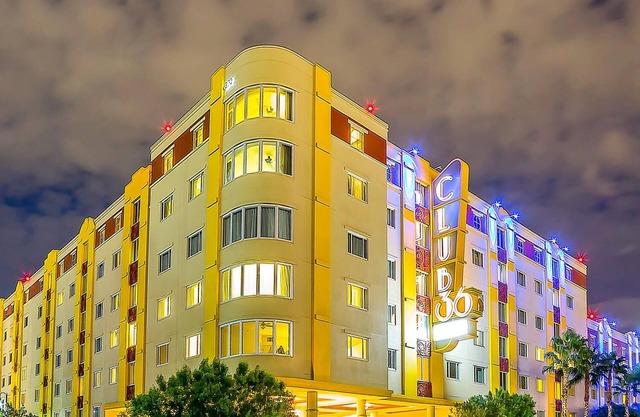 Elegant resort with ready access to all things Las Vegas. No additional charges