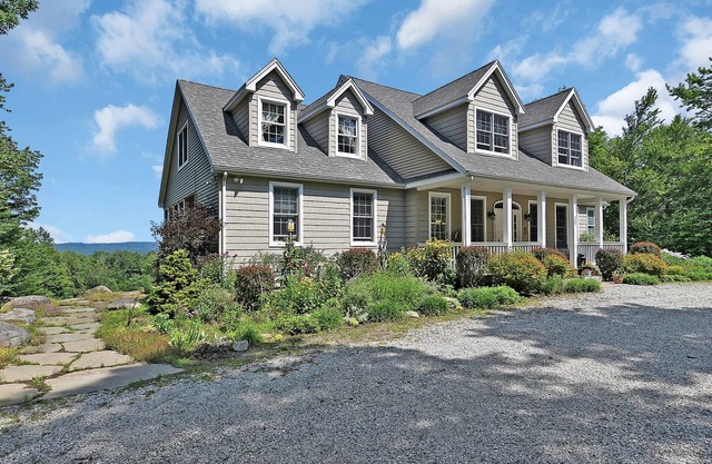 Elegant Retreat Available for First Time for the Holidays and Winter.