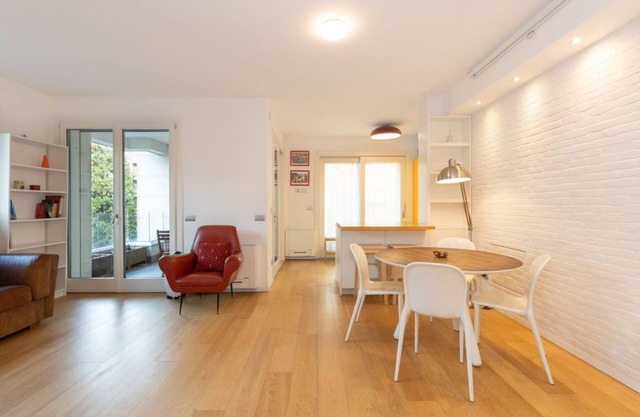 Elegant three-room apartment on the Navigli - Mirable PM