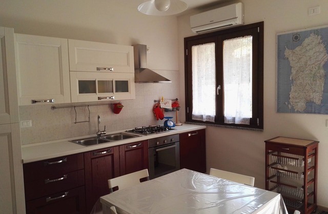 Elegante Zweizimmerwohnung im Süden Sardiniens, 10 Minuten von Porto Pino IUN P5433 entfernt