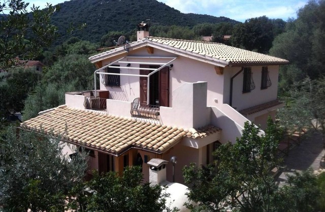 Elegante Villa mit Blick auf Cala Sinzias (P5833)