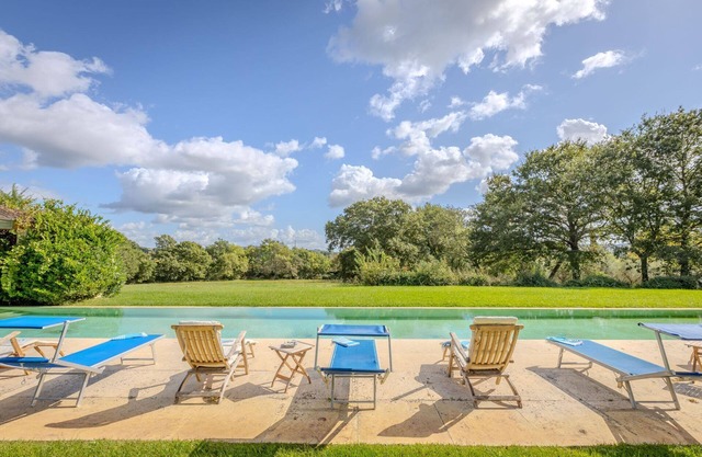 Elegante Villa mit Pool in der toskanischen Landschaft, 45 Autominuten von Stränden des Argentario