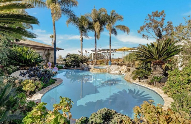 Elevado Hills Family Getaway ~ Pool ~ Games ~ Pkg!