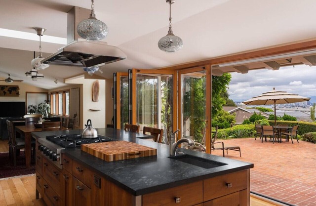 Elevated Luxury: Amazing Views from Hilltop Home