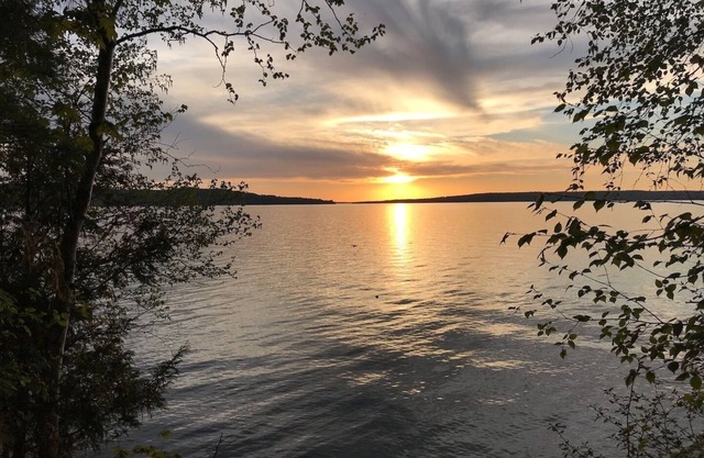 Erhöhte Ansicht ON Lk Superior, Romantisches Wochenende, Bewaldet,
