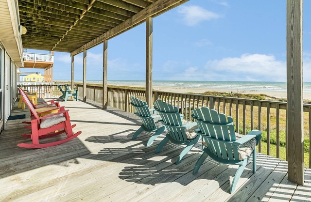 Elevator, 2 Decks, Gulf Views all Bedrooms & More - Private Beachfront Home
