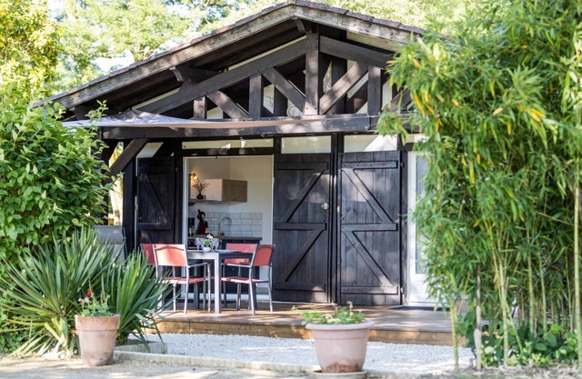 Elite - LACQUY - Gîte