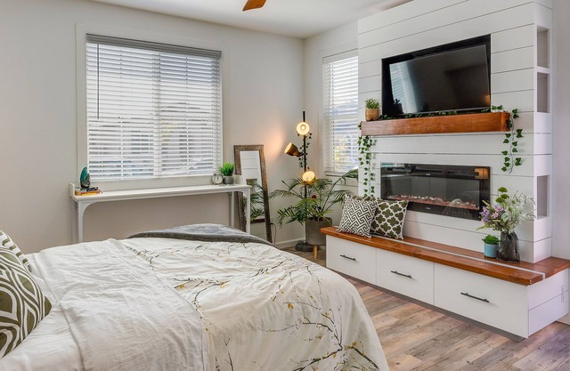 Elk Grove Studio w/Private Patio: Walk to Casino!