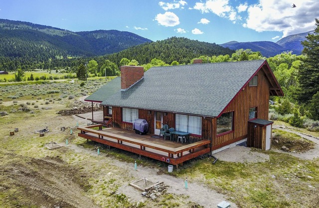 Charming Rustic Cabin in den Tabakwurzel Mountains