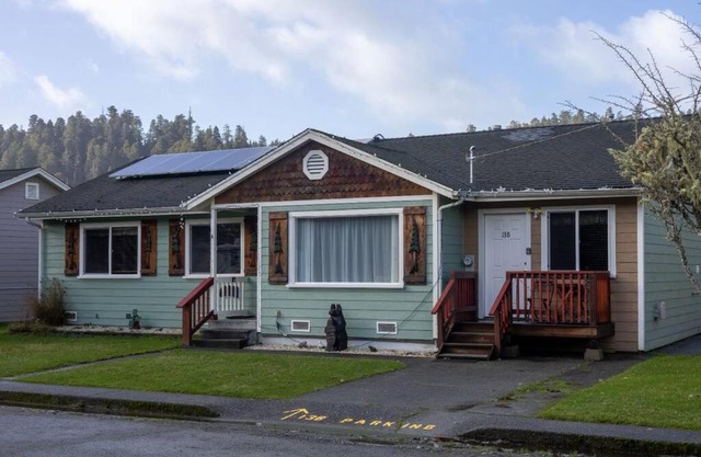 Elk Meadow Cabins 13B Bears Den - Single Room