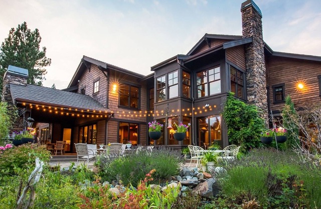 Elk Ridge Estate für 24 Personen mit 500 Hektar privatem Wald, den es zu erkunden gilt.