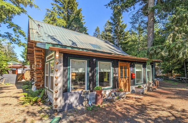 Elkhorn Lodge | Wifi | 2 Bed, 1 Bath