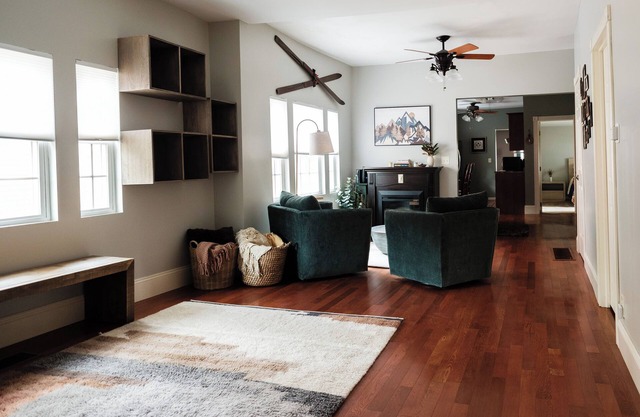 Ellicottvilla, Ellicottvilla: A four-bedroom, seven bed mountain retreat
