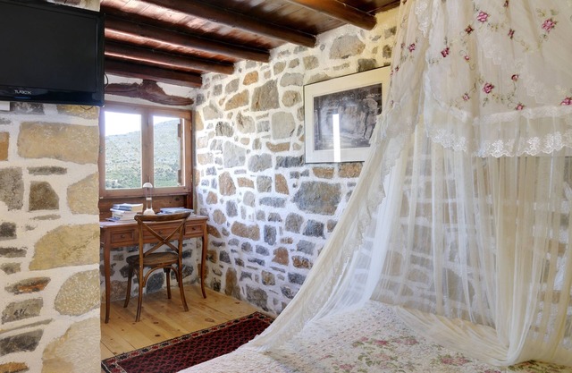 Elounda Art Traditional Suites - Cactus Suite- überblickend spektakuläre Elounda