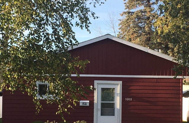 Ely "UP NORTH" Retreat / NEU bei VRBO / Zu Fuß zu den Hot Spots / Keine Treppen auf dem Grundstück !!