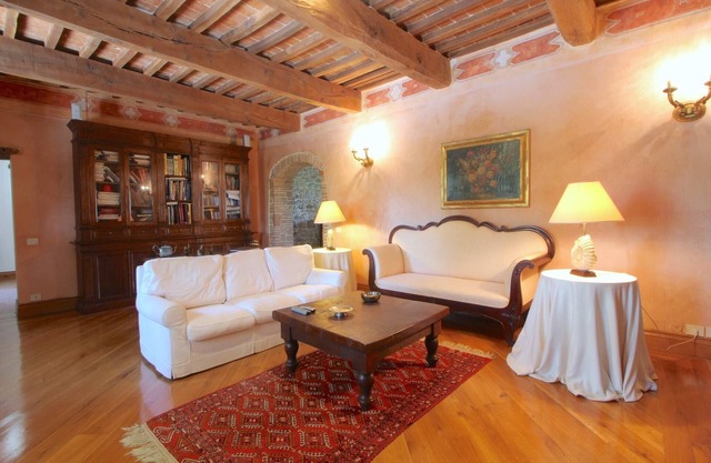 Exquisite Villa mit privatem Pool