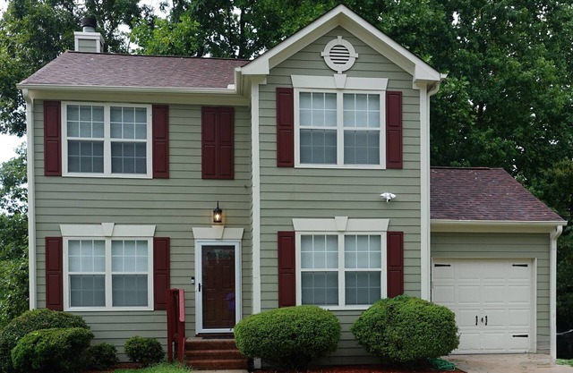Elysian Living around Six Flags over Georgia and many more Attractions