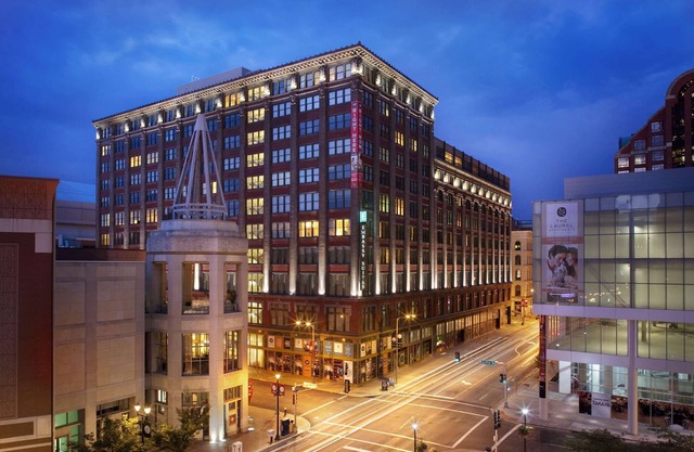 Embassy Suites by Hilton St. Louis Downtown