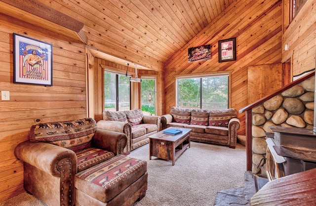 Embrace the Seasons' Sweetness: Discover the Serene Beauty of Cole Ridge Chalet.