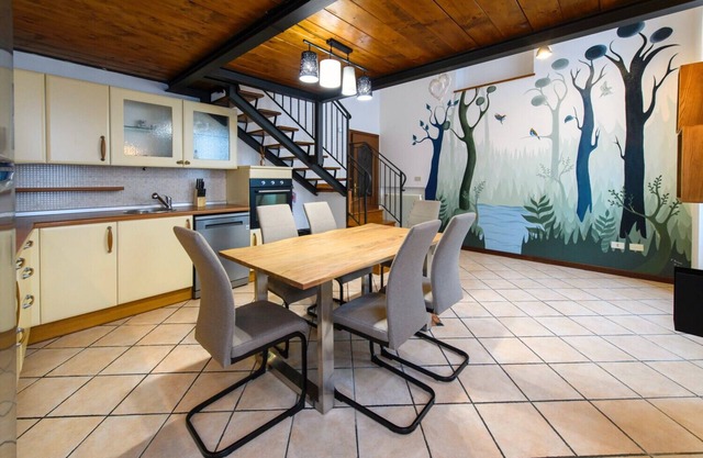 Emerald River Apartment