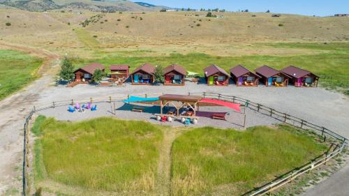 Emigrant Cabins