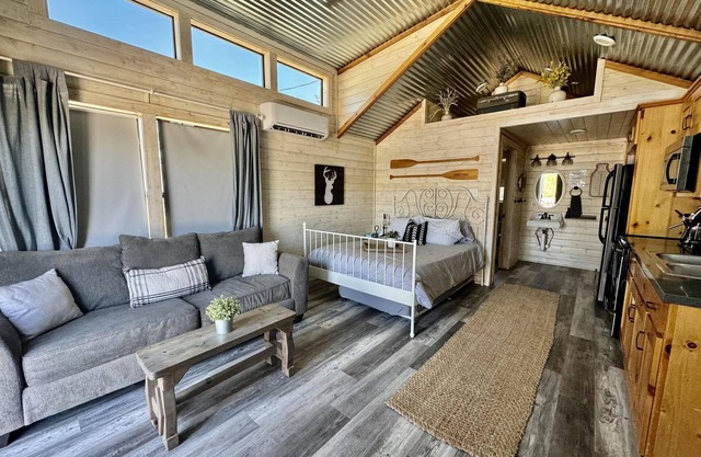 Beheizter Pool, Wandern, Grillen & Luxury Villa Sleeps 5 In der N����������he Shops / Wine Tours