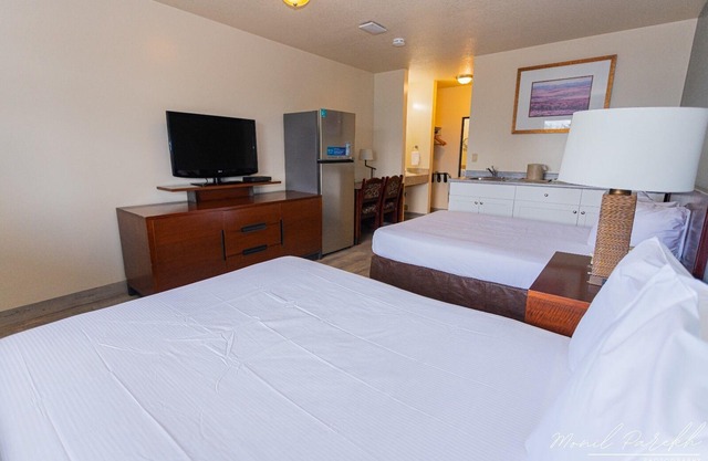 Empire Inn & Suites