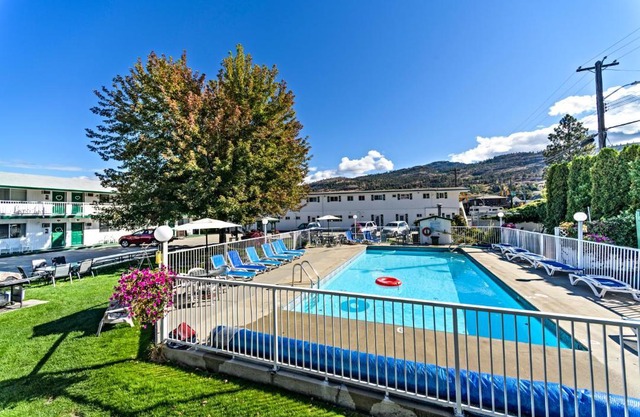Empire Motel